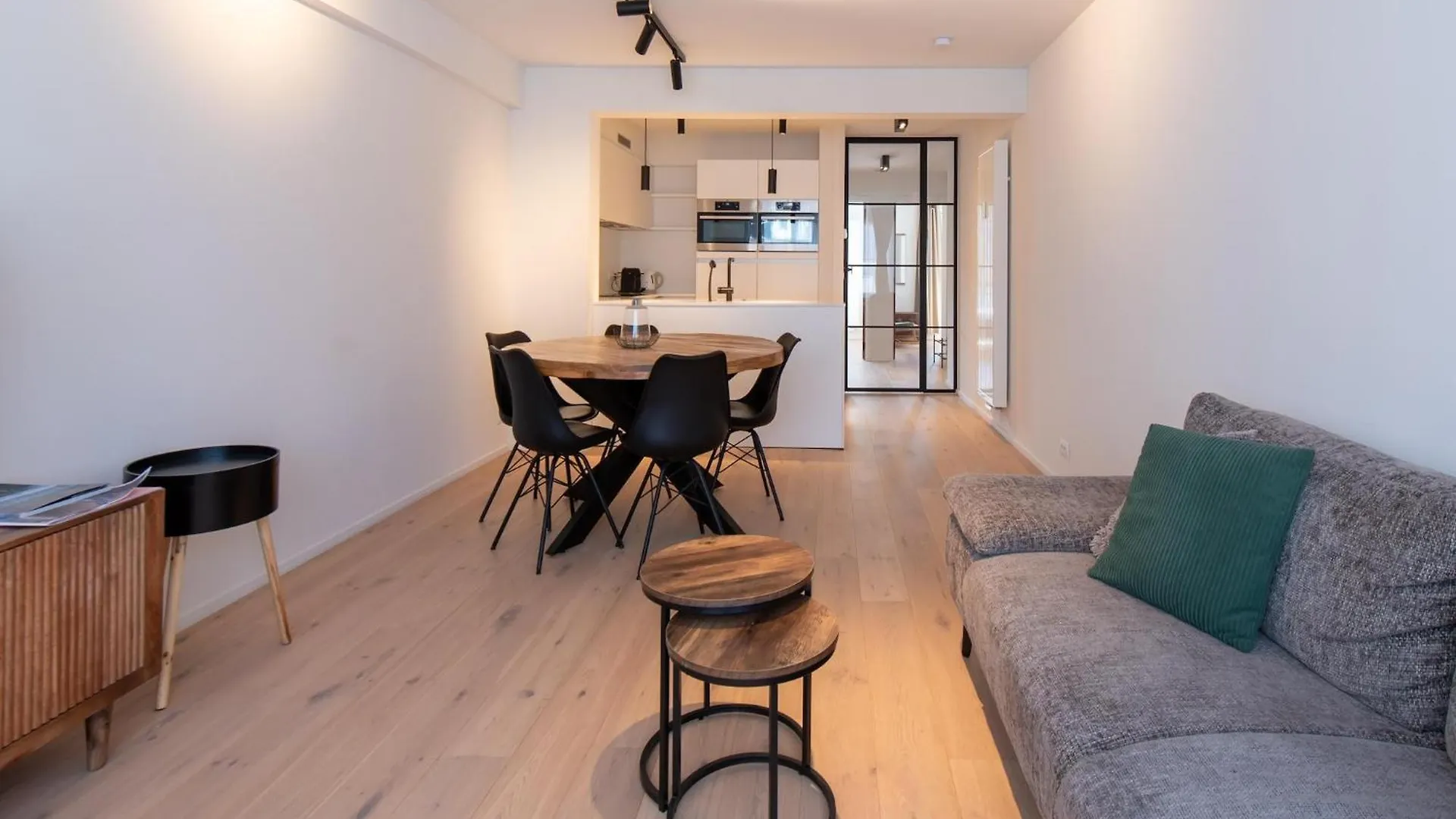Apartment With Scenic View Ostend 0*,